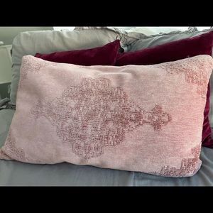 Pottery barn chenille pillow cover